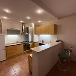 Zuza Self Check-in Parking, Cisza, Zielen Poznaň