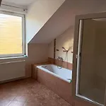 Zuza Self Check-in Parking, Cisza, Zielen Penzion *