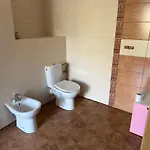 Penzion Zuza Self Check-in Parking, Cisza, Zielen Poznaň