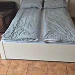 Zuza Self Check-in Parking, Cisza, Zielen *