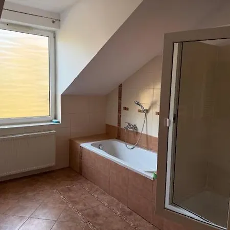 Zuza Self Check-in Parking, Cisza, Zielen Affittacamere *