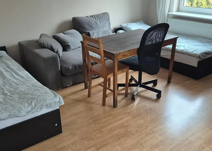 Zuza Self Check-in Parking, Cisza, Zielen Pensión Poznan