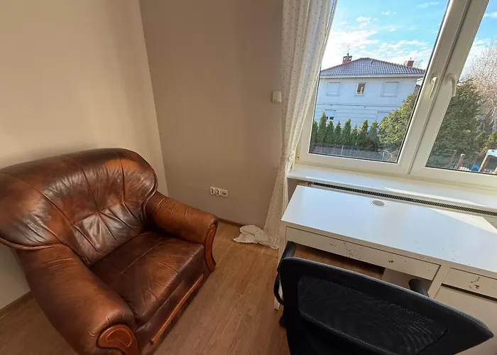 Zuza Self Check-in Parking, Cisza, Zielen Pensión